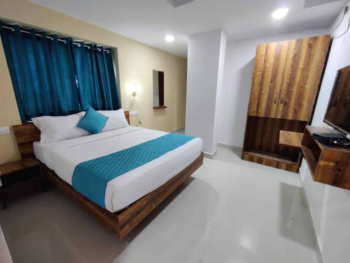 Hotel Prime Jubilee 하이데라바드 외부 사진