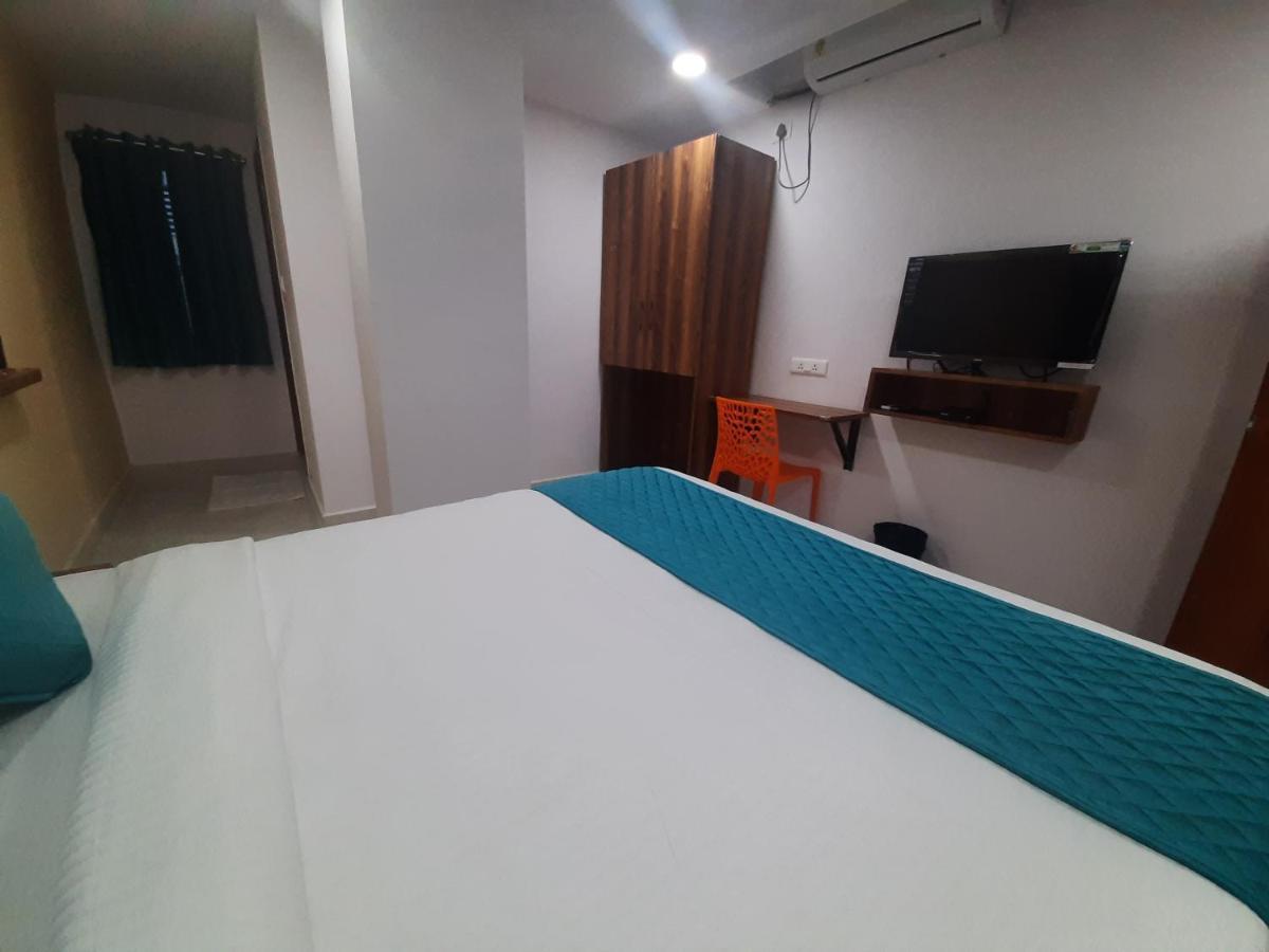 Hotel Prime Jubilee 하이데라바드 외부 사진